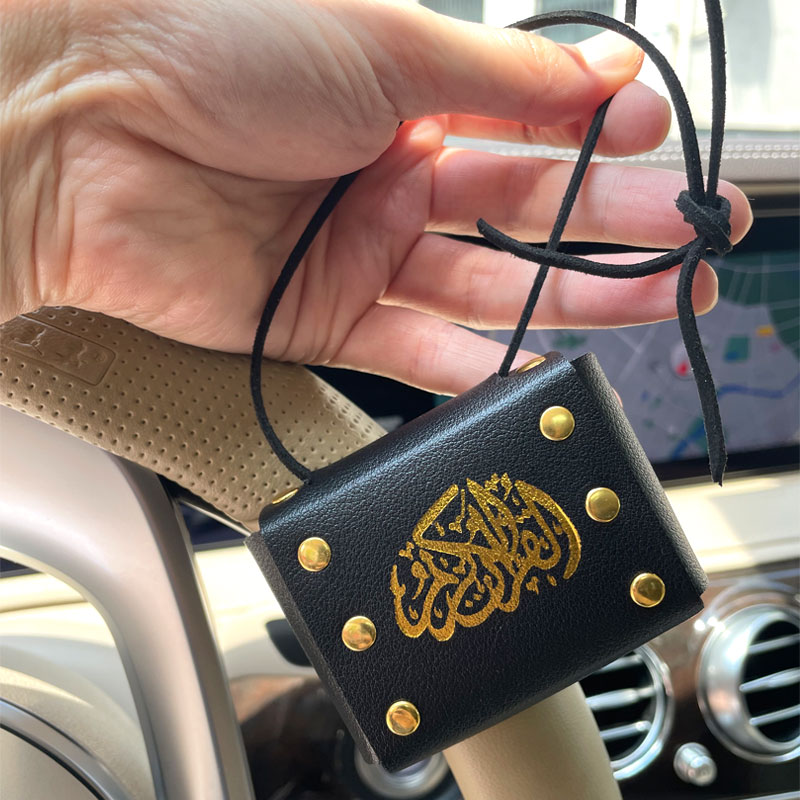 Ciondolo per auto con libro de - Gadget Q recensione e prezzo